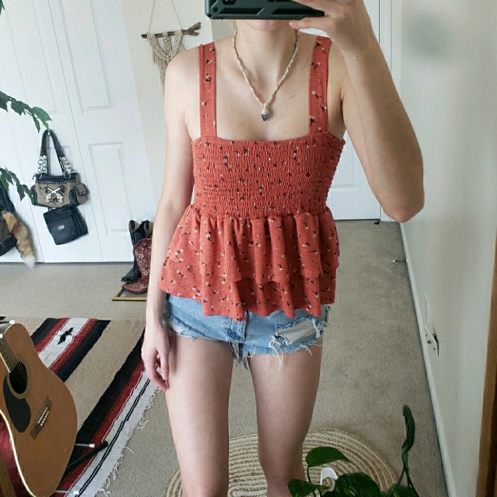 Ruffled Crop tank